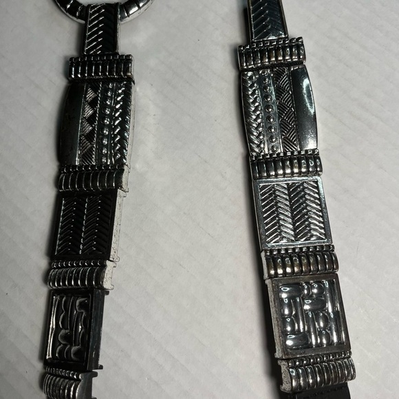 Chico's Leather Silver Black Boho Stretchy Y2K Artsy eclectic Sz Medium has wear - Picture 3 of 16
